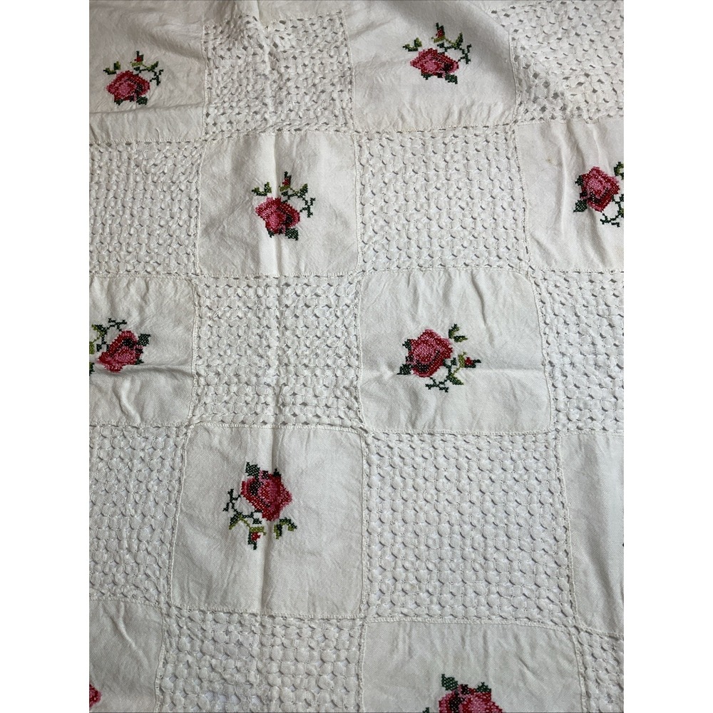 Vintage Tablecloth Embroidered Roses Patchwork 46 X 46 Square